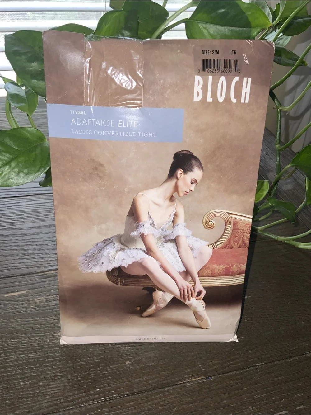 Bloch Ladies Convertible Tight in Ballet Light Tan S/M